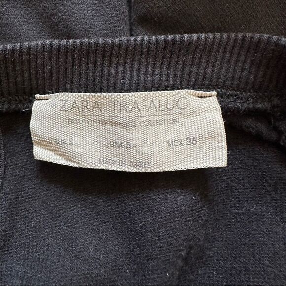Zara Trafaluc Black Crewneck Long Sleeves Sweatshirt, Sz Small - Picture 12 of 13